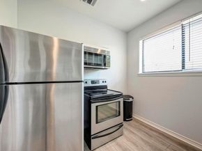 16201 Dodd ST, Volente TX 78641