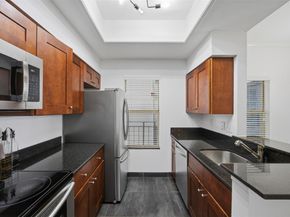 6000 Shepherd Mountain CV 304, Austin TX 78730