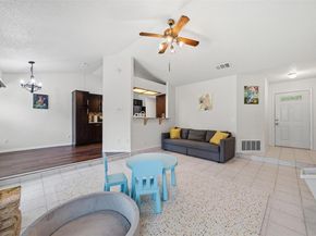 1100 York Castle DR, Pflugerville TX 78660