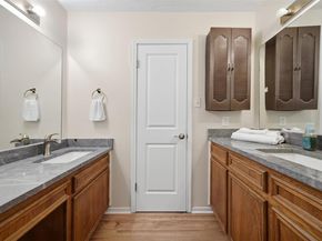 1100 York Castle DR, Pflugerville TX 78660