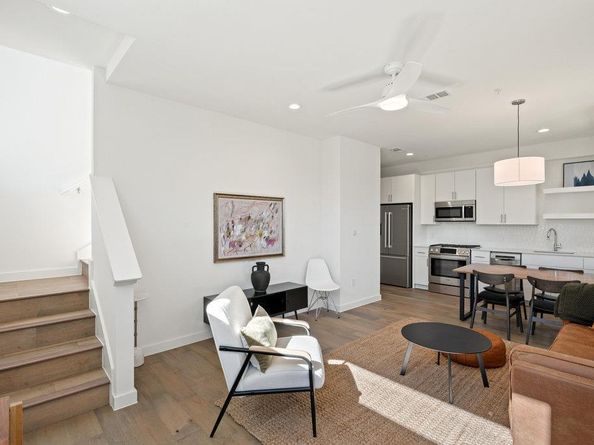 2200 McFly ST 72, Austin TX 78723