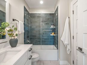 4411 Lareina DR 2, Austin TX 78745