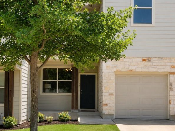 512 Eberhart LN 1205, Austin TX 78745