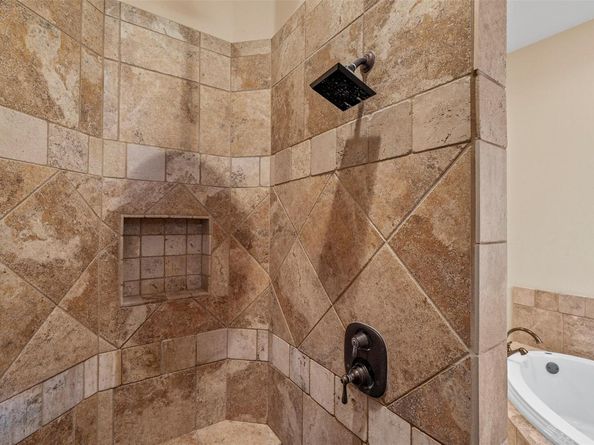 100 Portafino LN, Georgetown TX 78633