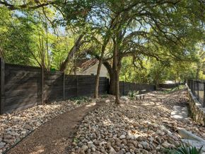 3809 Valley View RD 19, Austin TX 78704