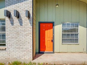 5900 Glen Meadow DR, Austin TX 78745