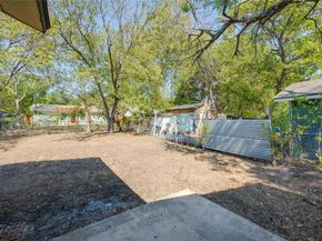 5900 Glen Meadow DR, Austin TX 78745