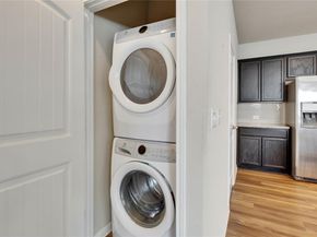 1701 Logan DR 12, Round Rock TX 78664