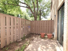 611 E 45th ST 8, Austin TX 78751