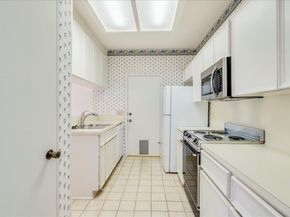 4106 Bayberry Dr, Austin TX 78759