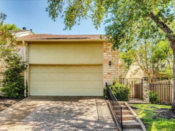 4106 Bayberry Dr
