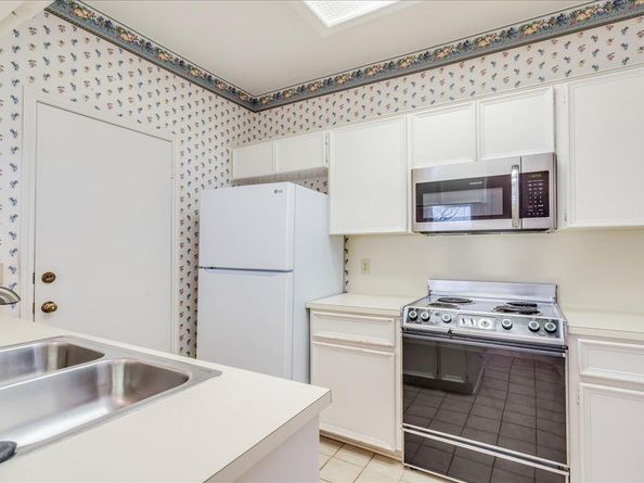 4106 Bayberry Dr, Austin TX 78759