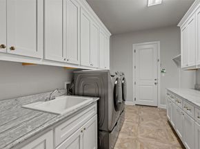 201 Barefoot Park LN, Georgetown TX 78628