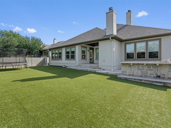 201 Barefoot Park LN, Georgetown TX 78628