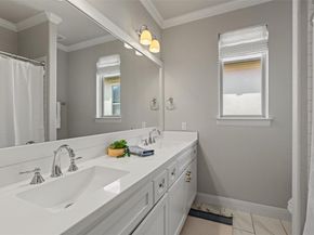 201 Barefoot Park LN, Georgetown TX 78628
