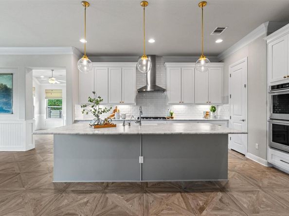201 Barefoot Park LN, Georgetown TX 78628