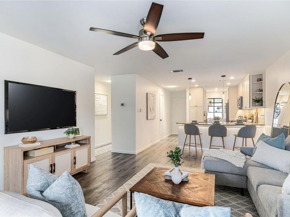 2215 Post RD 2084, Austin TX 78704