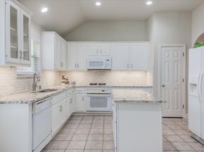 2023 Kimbrook DR, Round Rock TX 78681