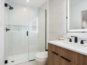 1905 Albury CV B, Austin TX 78758