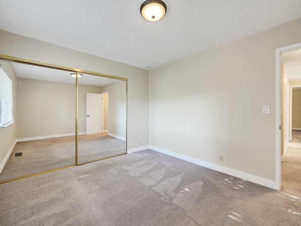 204 Holiday Hills Drive, Martinez CA 94553