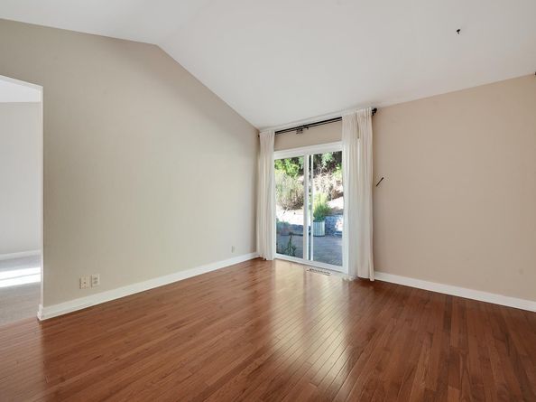 204 Holiday Hills Drive, Martinez CA 94553