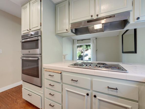 204 Holiday Hills Drive, Martinez CA 94553
