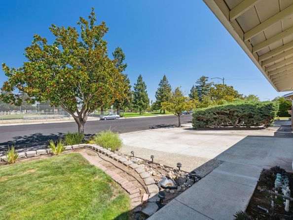 6044 Rainbow Drive, San Jose CA 95129