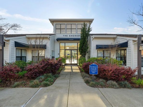 243 Shoreline Court, Richmond CA 94804