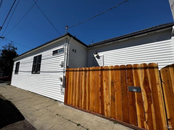 43 11th Street, Richmond CA 94801