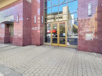 423 7th Street