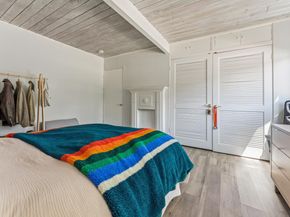1076 Pomeroy Avenue, Santa Clara CA 95051