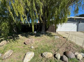1111 Marionola Way, Pinole CA 94564