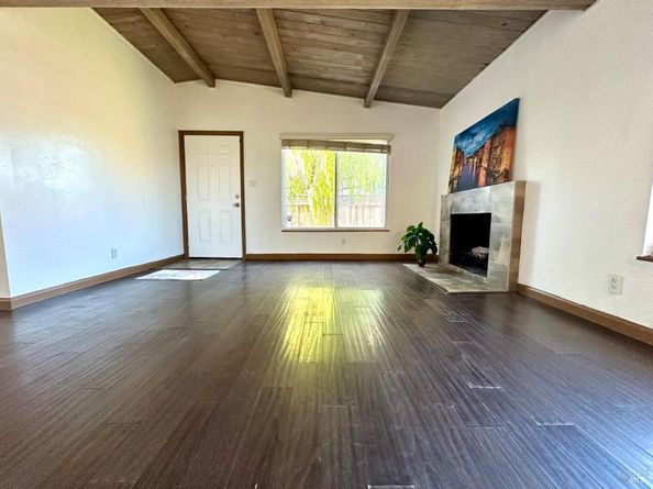 1111 Marionola Way, Pinole CA 94564