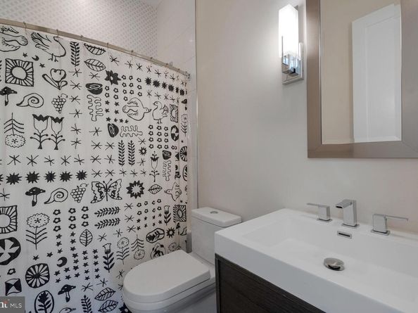 4964 Eskridge Terrace NW, Washington DC 20016