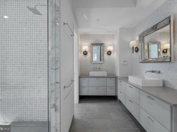 4964 Eskridge Terrace NW, Washington DC 20016