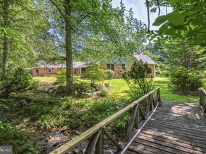 3574 Glen Way, Huntingdon Valley PA 19006
