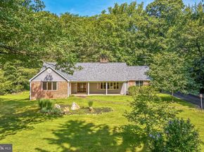 3574 Glen Way, Huntingdon Valley PA 19006