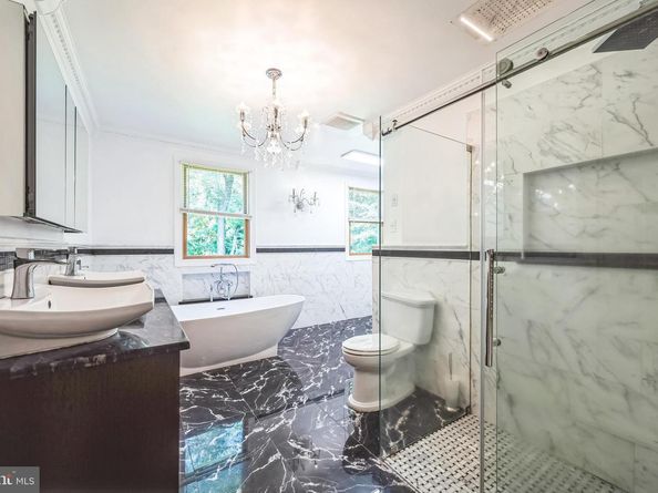 3574 Glen Way, Huntingdon Valley PA 19006