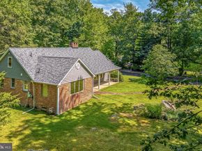 3574 Glen Way, Huntingdon Valley PA 19006