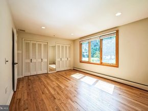 3574 Glen Way, Huntingdon Valley PA 19006