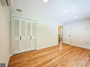 3574 Glen Way, Huntingdon Valley PA 19006