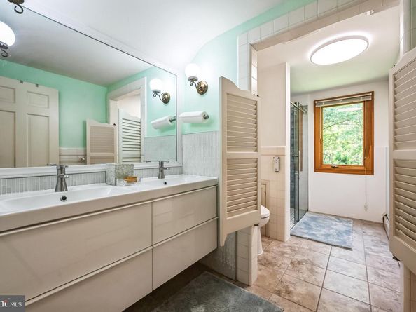 3574 Glen Way, Huntingdon Valley PA 19006