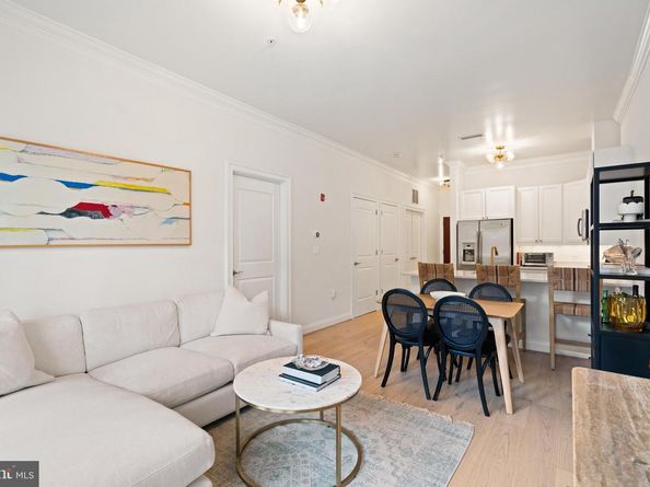 1210 R Street NW 213, Washington DC 20009
