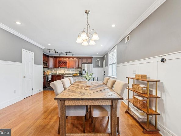 1639 S 19TH Street, Philadelphia PA 19145