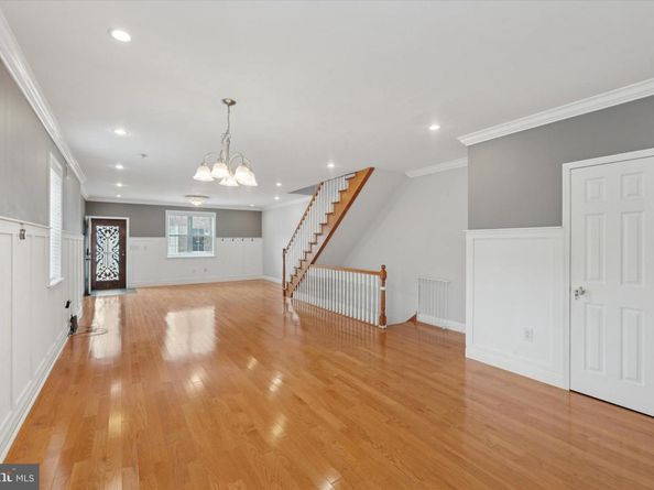 1639 S 19TH Street, Philadelphia PA 19145