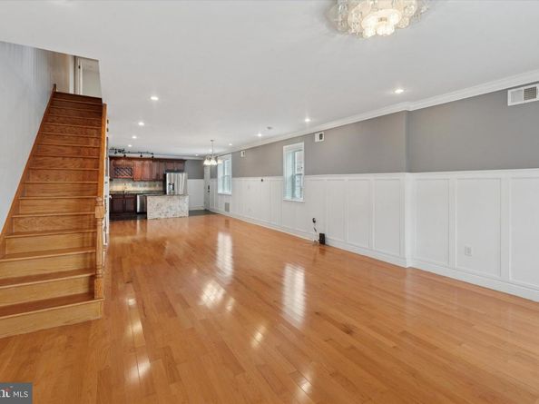 1639 S 19TH Street, Philadelphia PA 19145
