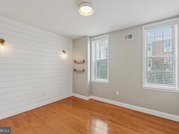 1639 S 19TH Street, Philadelphia PA 19145