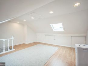 304 S Veitch Street, Arlington VA 22204
