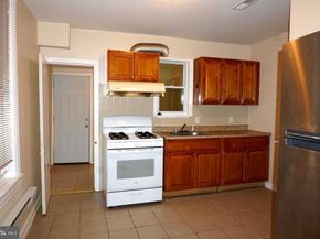 5 S 44TH Street, Philadelphia PA 19104