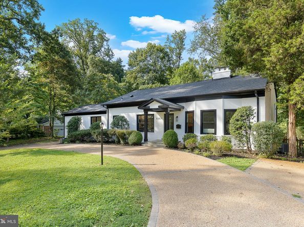 6353 Crosswoods Drive, Falls Church VA 22044